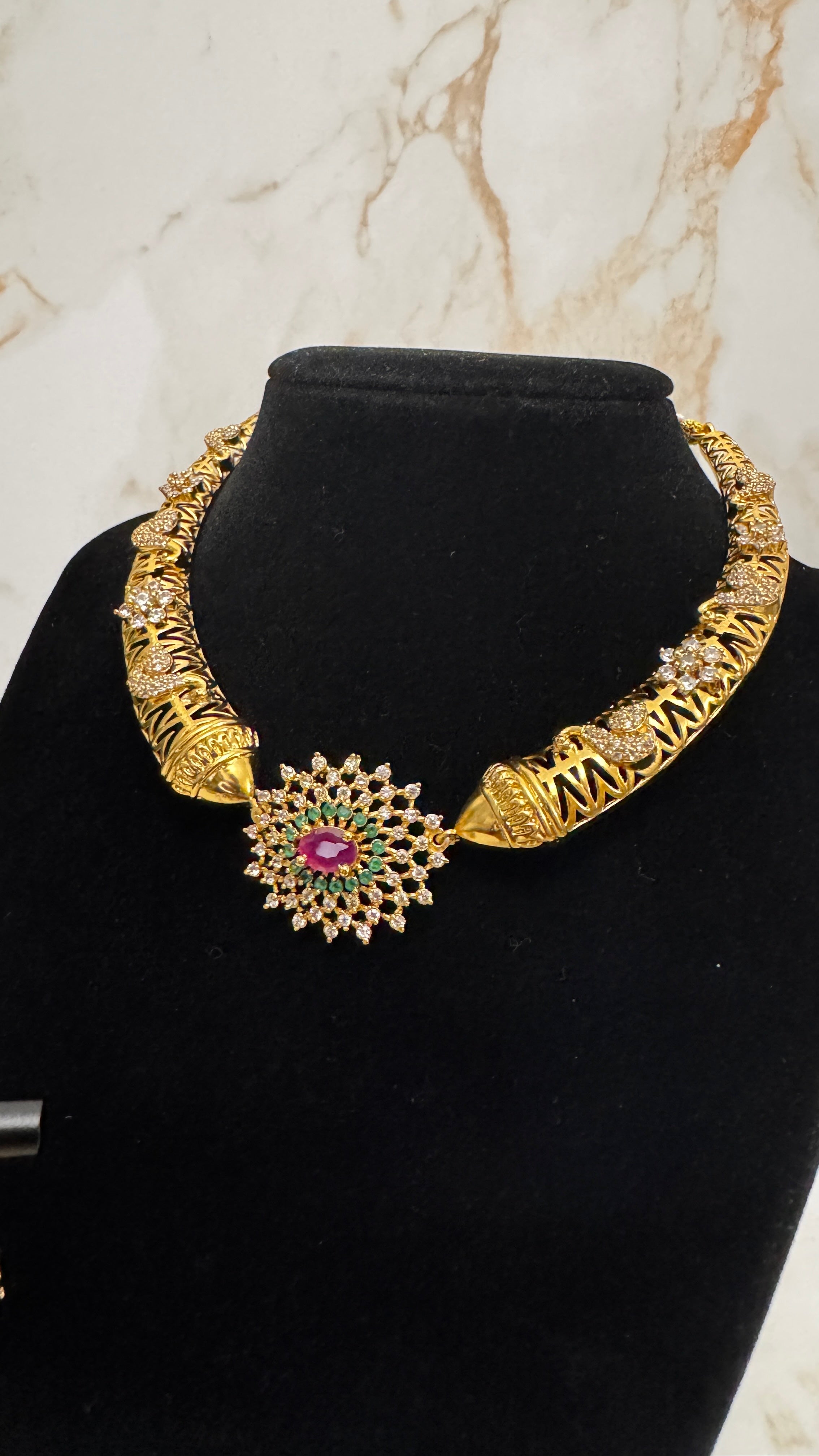 Premium Neckpiece Set